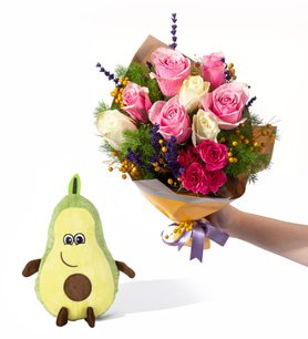 Sarı Bukette Pembe Beyaz Güller ve Avokado Yastık