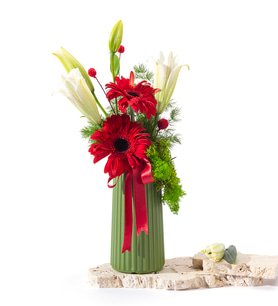 Yeşil Vazoda Kırmızı Gerbera ve Beyaz Lilyum